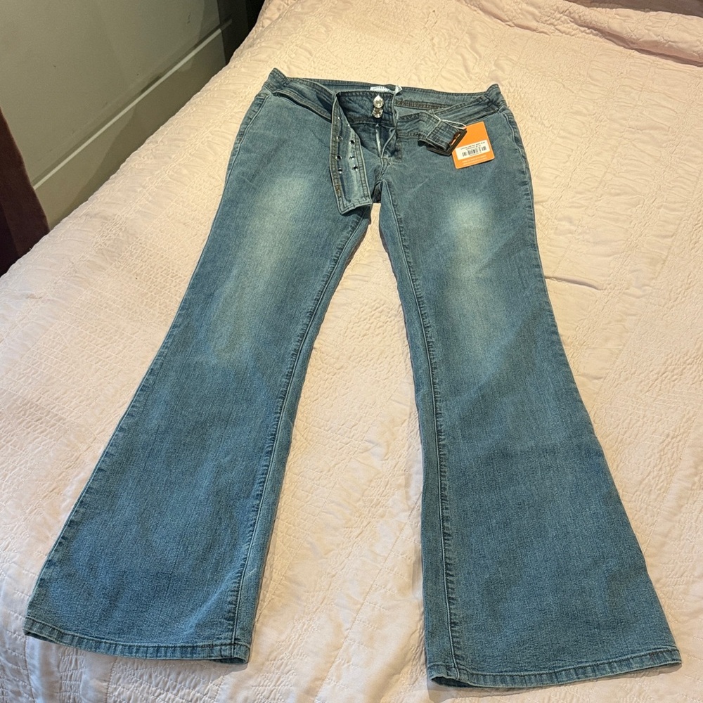 Chic Blue Flare Jeans for Women